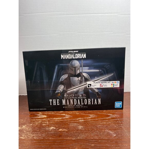 Star Wars The Mandalorian 1/12 Scale Plastic Model Kit By Bandai Z3 - Picture 1 of 7